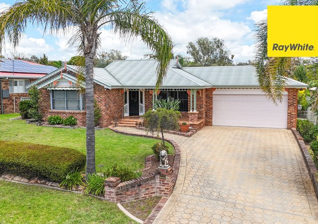 22 Miles Street, NSW 2360