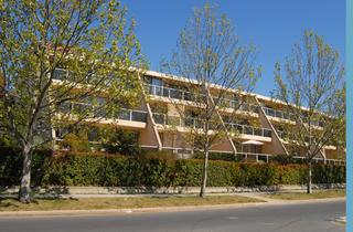 Front view (2006-10-11)