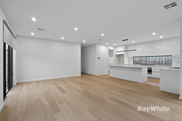 1/18 Maroo St, VIC 3166