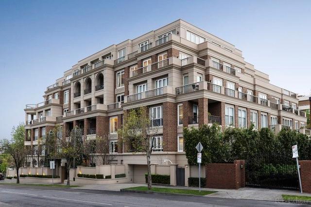 302/1 Wallace Avenue, VIC 3142