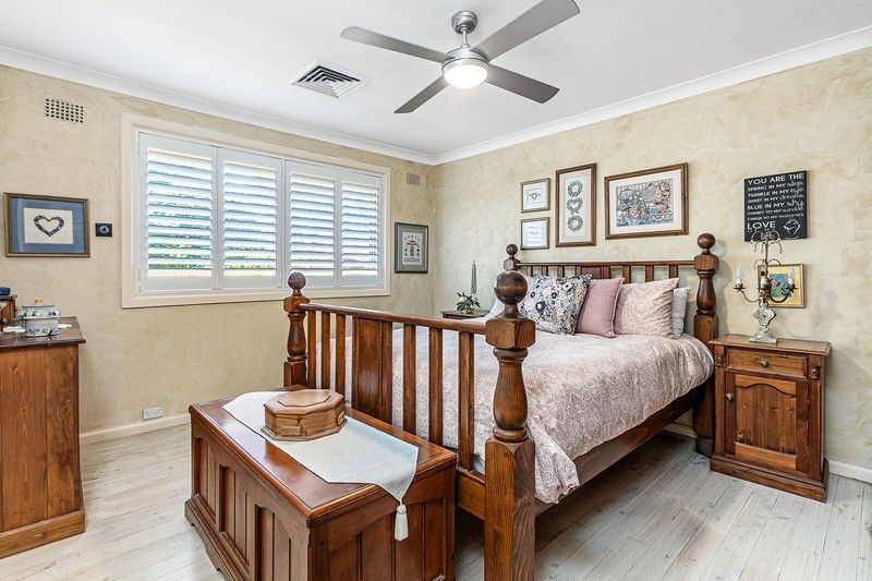 https://images.allhomes.com.au/property/photo/5c857c10c5151e656bee02930e66dcca_hd.jpg