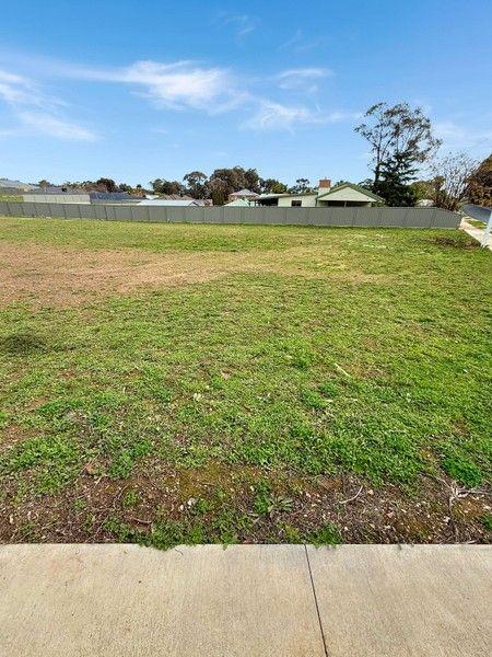 1/40 Couisins Street, VIC 3550