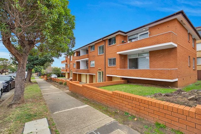 7/12 Legge Street, NSW 2196