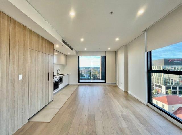 713/5 Maple Tree Road, NSW 2145
