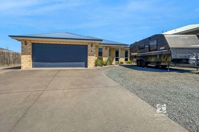 15 Westbury Way, VIC 3909