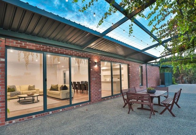 86 Cureton Avenue East, VIC 3500