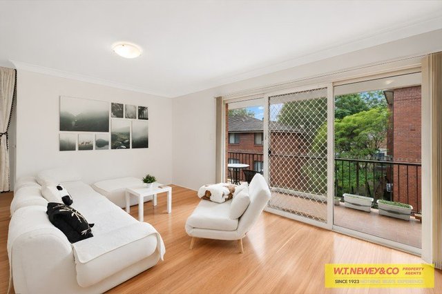 4/42-44 Sir Joseph Banks Street, NSW 2200