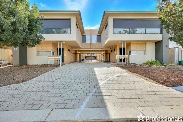 8/30 Orr Street, WA 6109