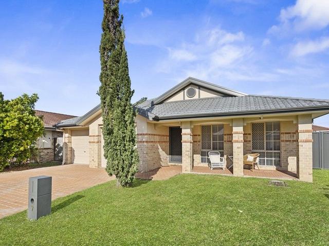 7 Schoolside Place, QLD 4017