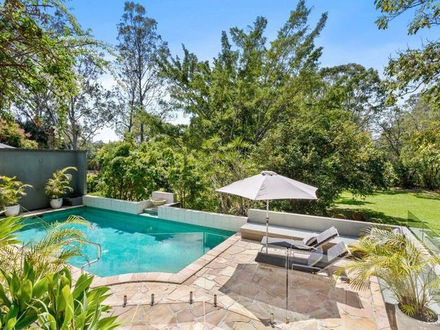 2/4 Woodvale Drive, QLD 4213
