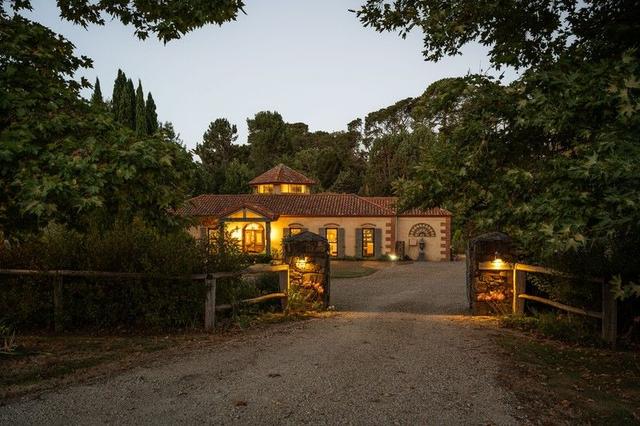 24 Stanley Road, VIC 3747