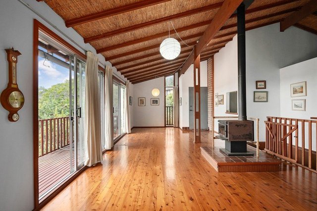 27 Bluegum Crescent, NSW 2086