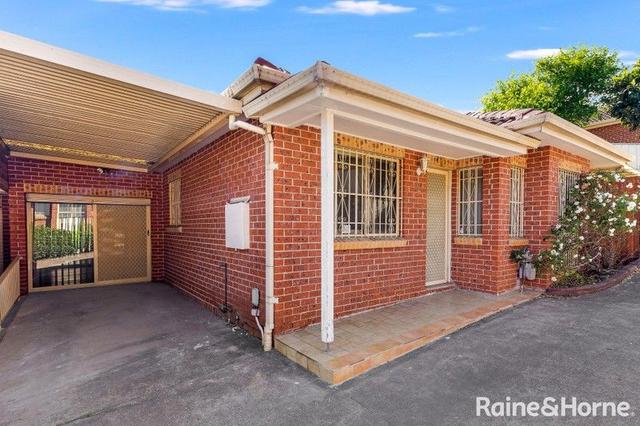 2/9-11 Hart Drive, NSW 2145