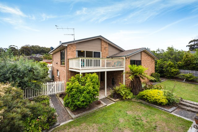 10 Hakea Place, NSW 2548
