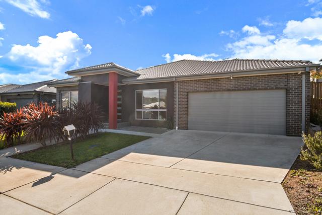 63 Dorrie Crescent, ACT 2914