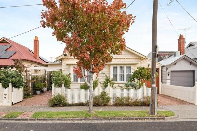 12 Hatton Grove, VIC 3058