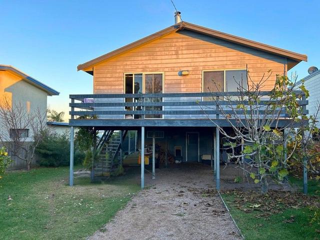 16 Lakeside Drive, VIC 3909