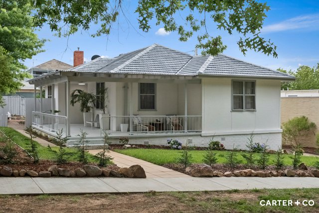 15 Schlich Street, ACT 2600