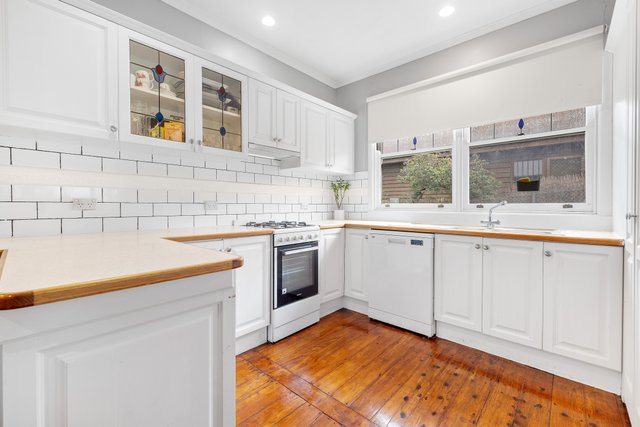 8 Dorset Road, VIC 3156