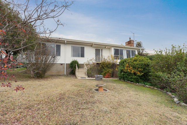 19 Nimby Place, NSW 2630