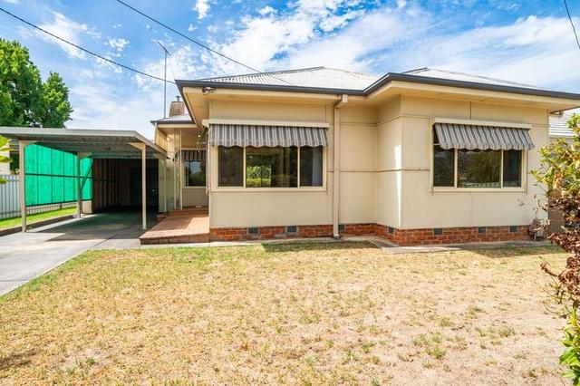 286 Kooba Street, NSW 2640