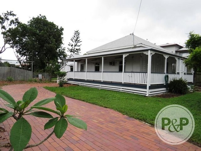 30 Surrey Street, QLD 4812