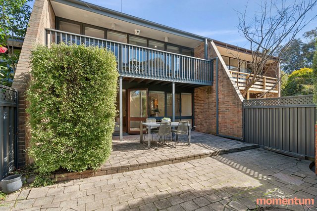 8 Barnet Close, ACT 2606