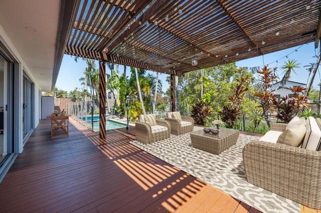 166 Monaco Street, QLD 4218