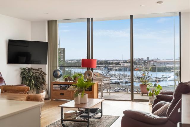 802/12 Bellevue Street, NSW 2302