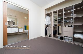 Walk-in Wardrobe (2014-11-06)