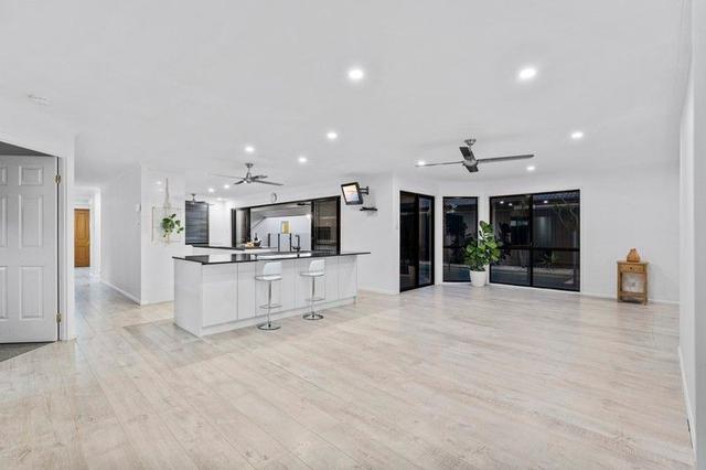 18 Sea Eagle Drive, QLD 4220