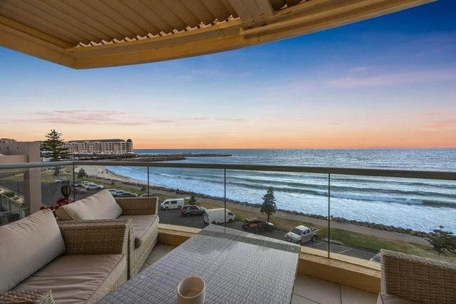 8/10 North Esplanade, SA 5045