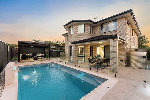 13 Tweeddale Circuit, QLD 4116