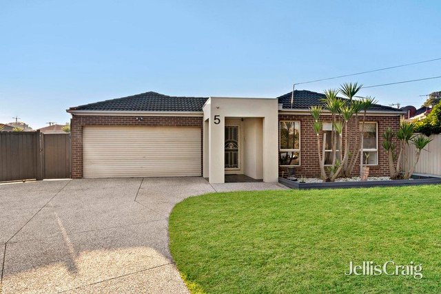 5 Lisbon Court, VIC 3021