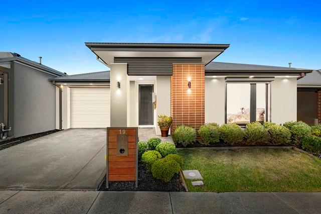 19 Moss Road, VIC 3750