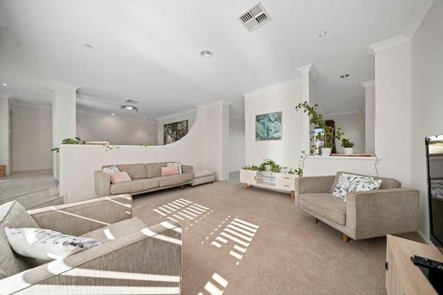 142 Warwick Road, WA 6023