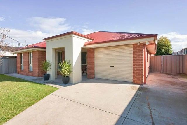 1 Brent Court, NSW 2641