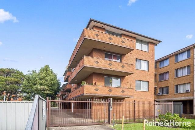 10/12 McBurney Road, NSW 2166