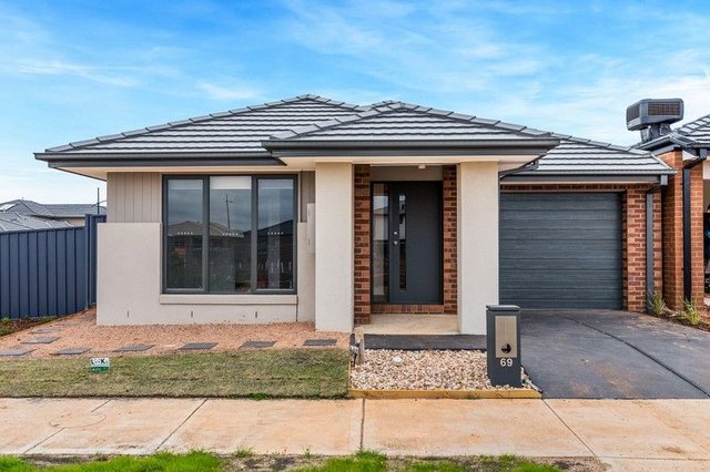69 Moroka Avenue, VIC 3338