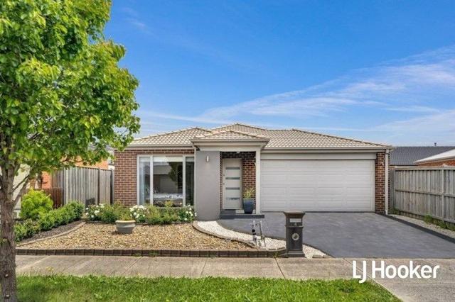 4 Winchcombe Way, VIC 3977