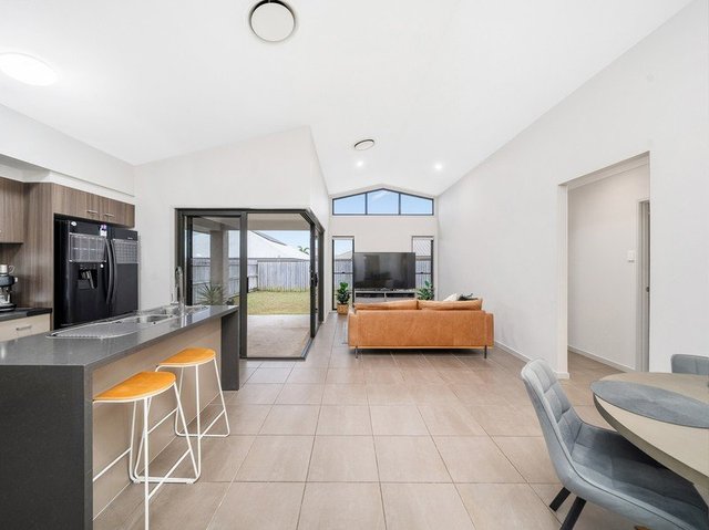 13 Aplin Court, QLD 4505