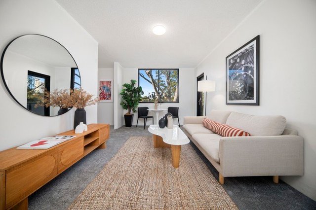 33/211 Wigram Road, NSW 2037