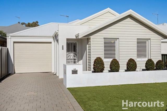 44 Encourage Loop, WA 6210