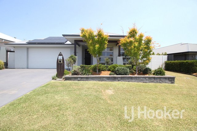 15 Compass Street, NSW 2540