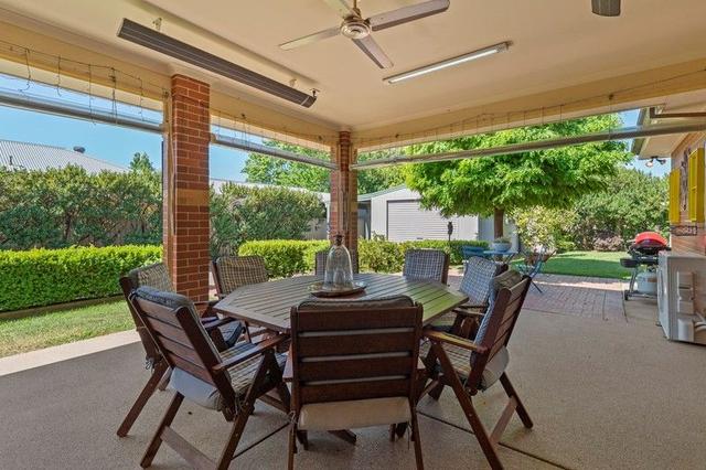 9 Village Court, VIC 3722