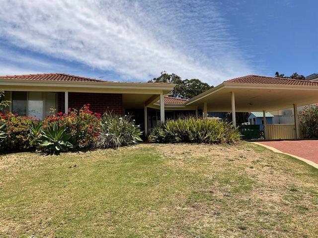 4 Monash Court, WA 6210