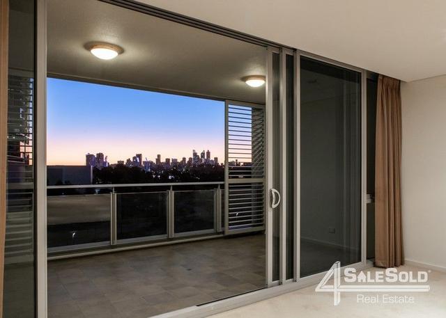 29/23 Bow River Cr, WA 6100