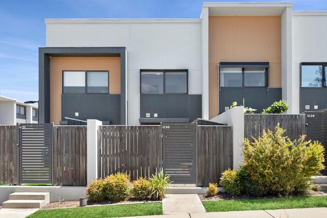 30/30 Bon Scott Crescent, ACT 2914