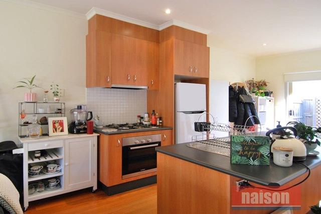 4/62-64 Rennie Street, VIC 3071