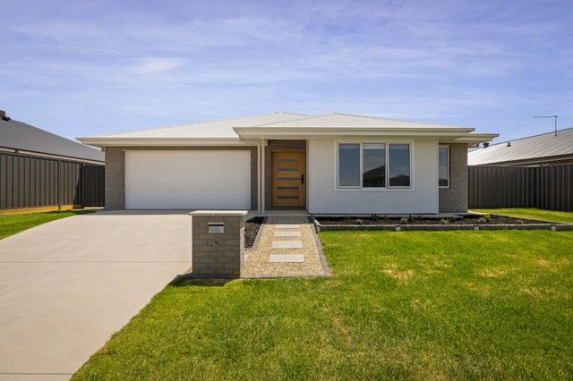 125 Potoroo Avenue, NSW 2640